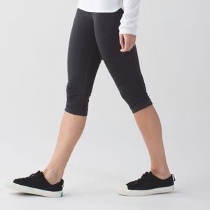 Lululemon In the Flow Crop II